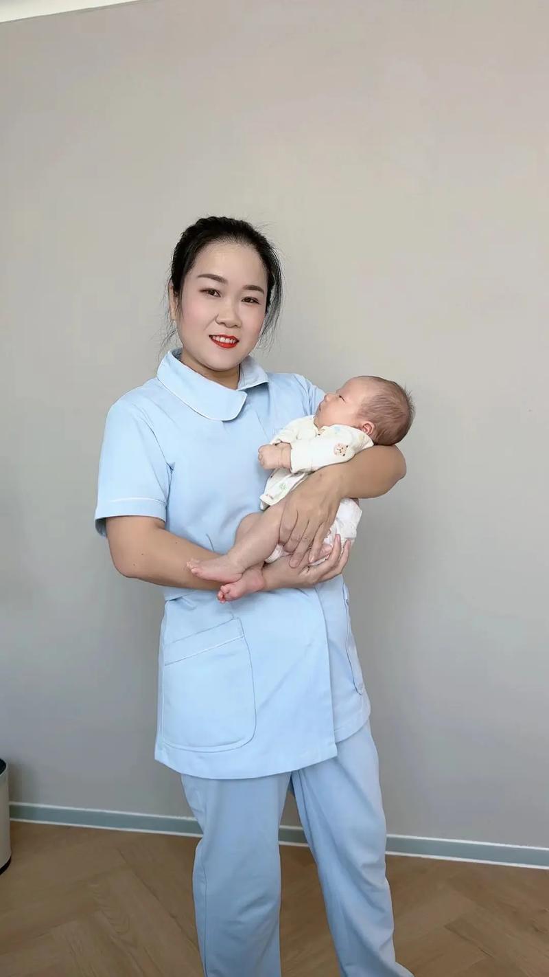 专业母婴护理 月嫂服务，为新生家庭保驾护航